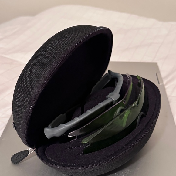 Oakley Black and Gray Sport Sunglasses - Picture 5 of 5